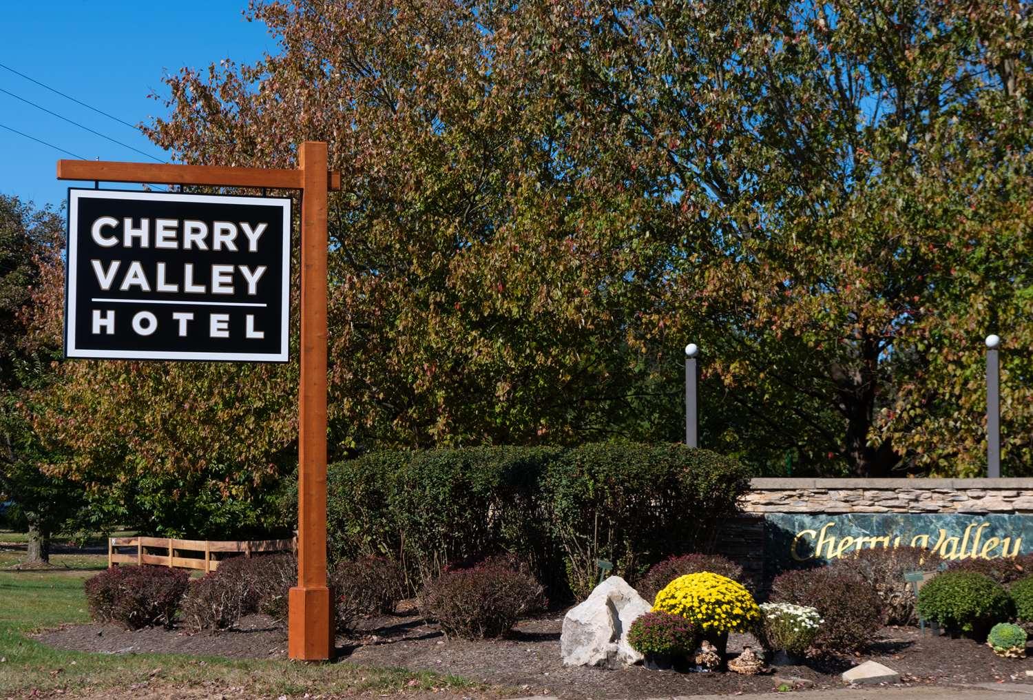 Cherry Valley Hotel, BW Premier Collection Newark Exterior foto